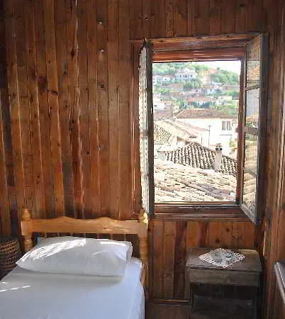 Nasho Vruho Hotel