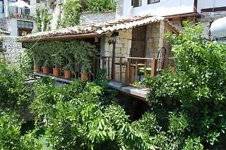 Nasho Vruho Hotel